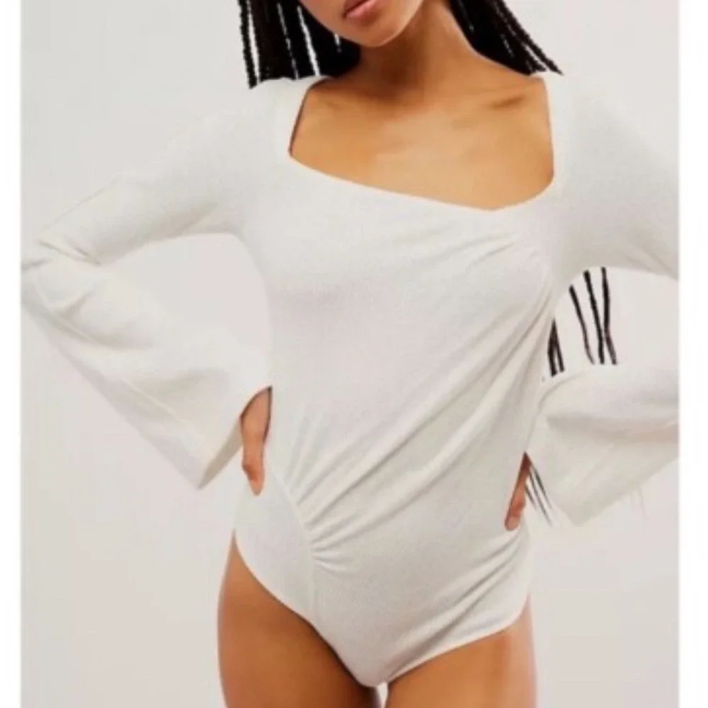 Free People Intimately Free On A Cloud Bodysuit Bell Slv Romantic Cozy Lounge‎ L
